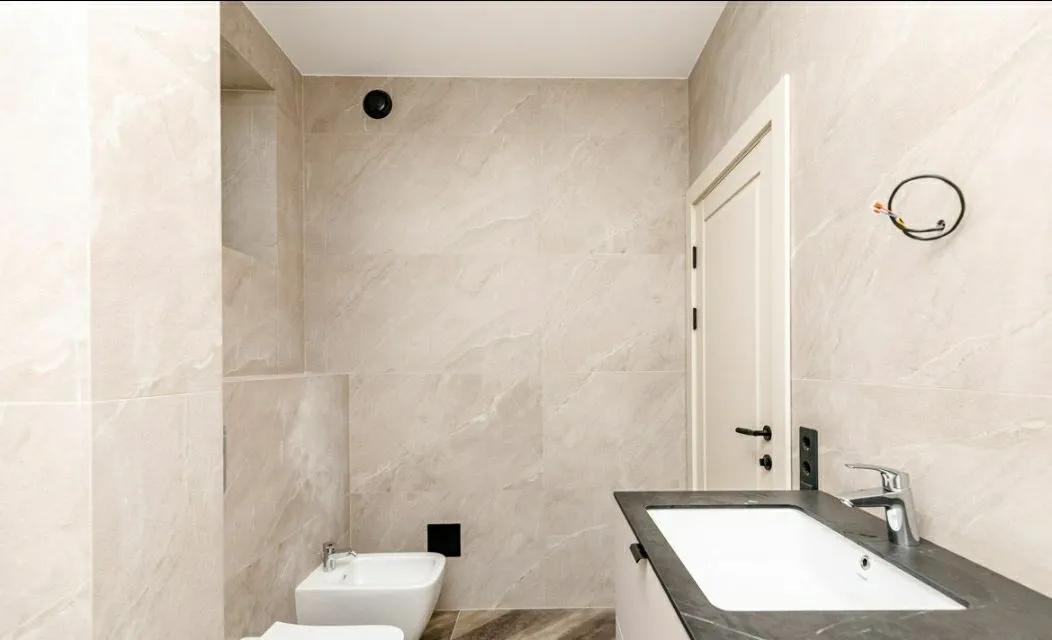 Ialoveni, Periferie str. Arțarilor 7