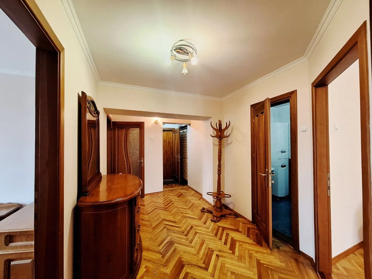 Chișinău Botanica str. Pandurilor 9