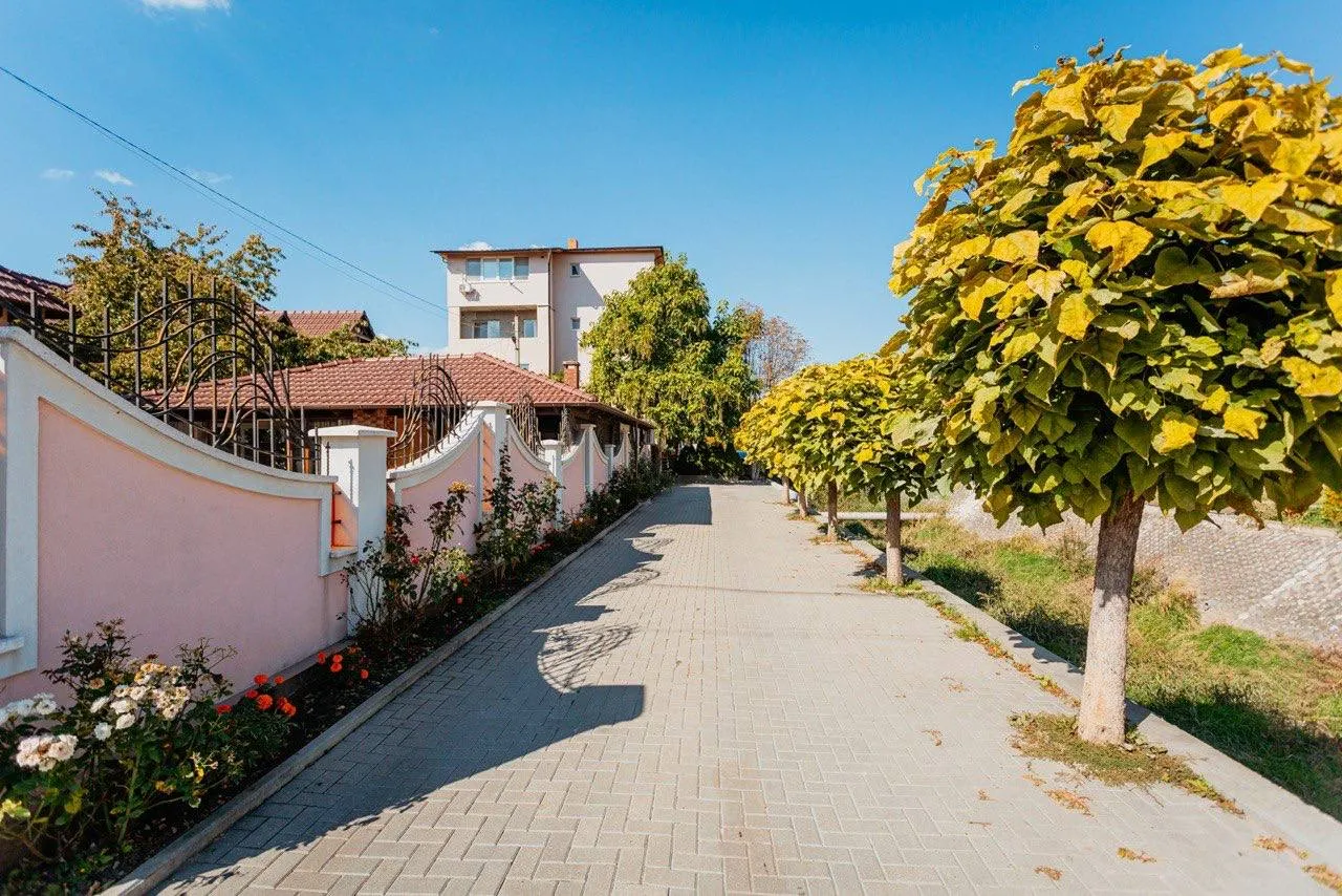 Chișinău Durlești str. Decebal  28