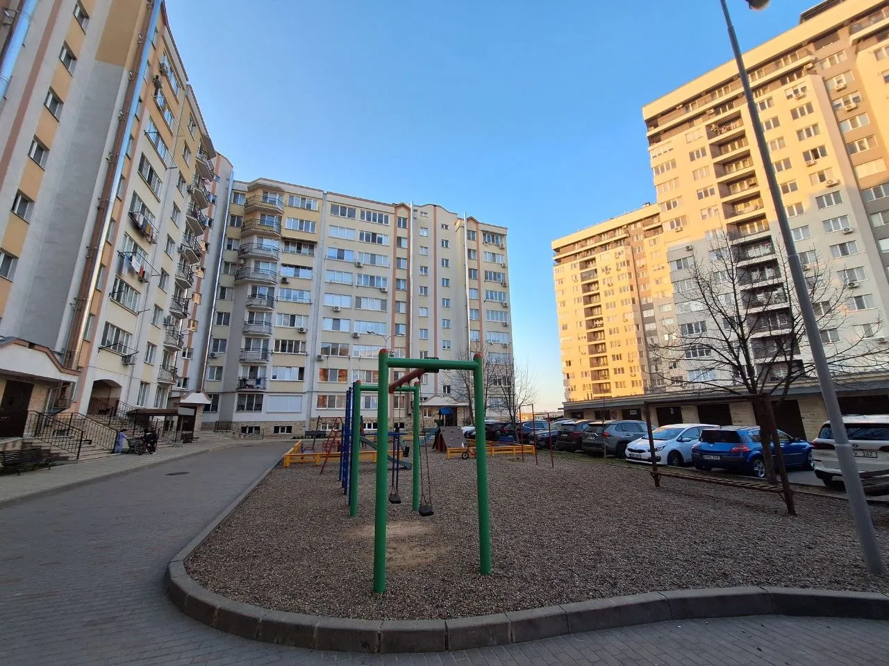 Chișinău Telecentru str. Pietrarilor 1