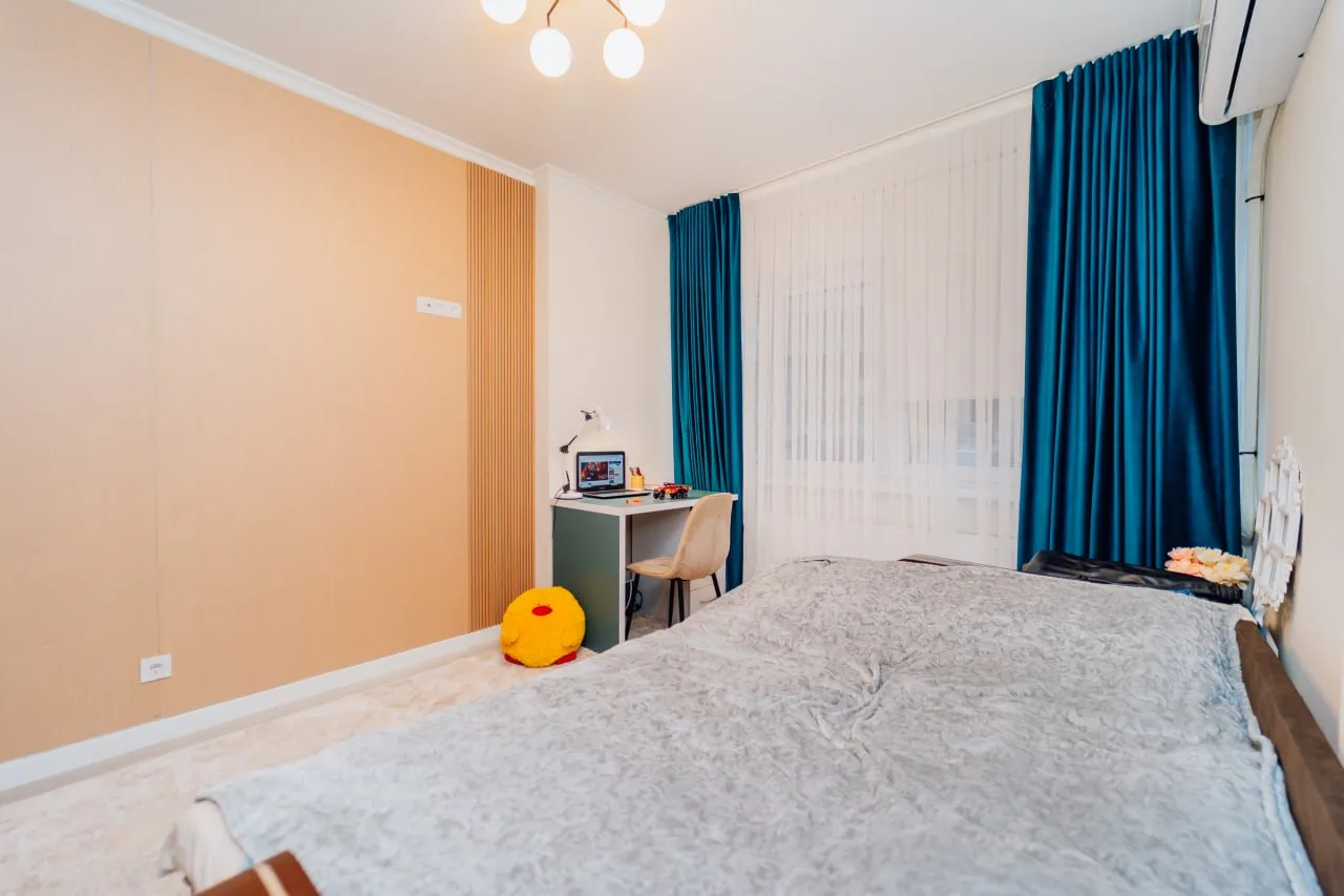 Chișinău Botanica str. Grenoble 4