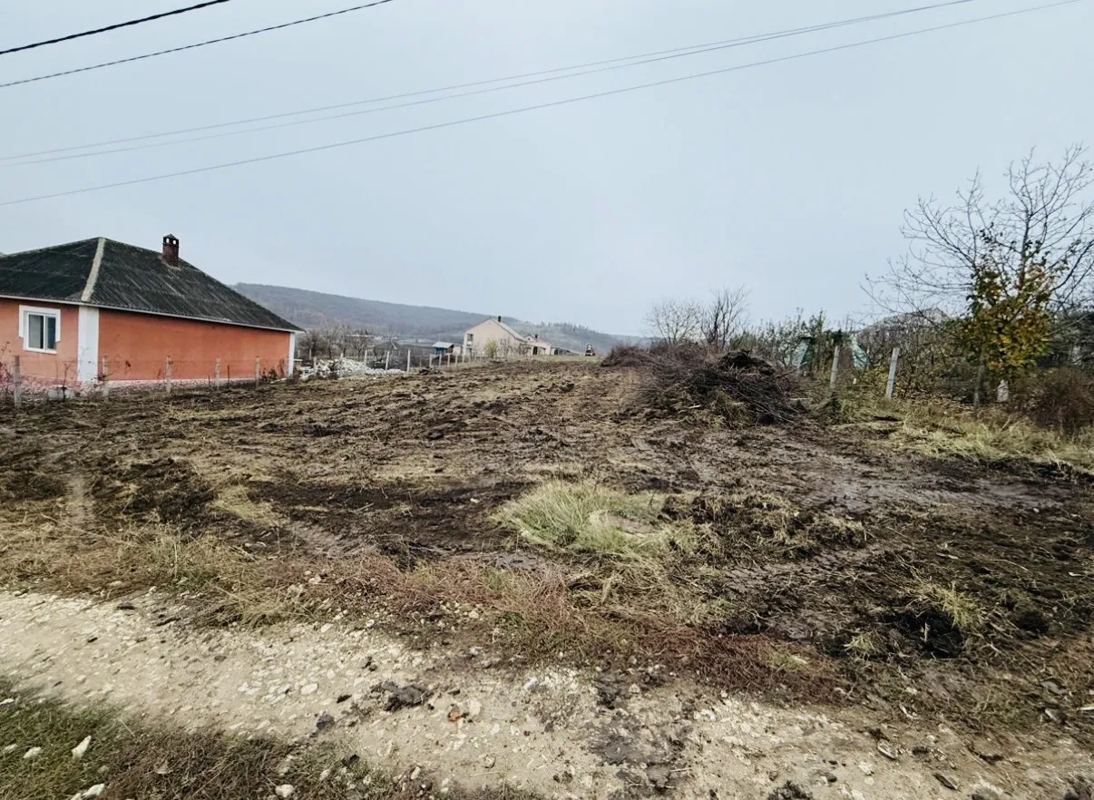Ialoveni, Dănceni str-la Luncii 2