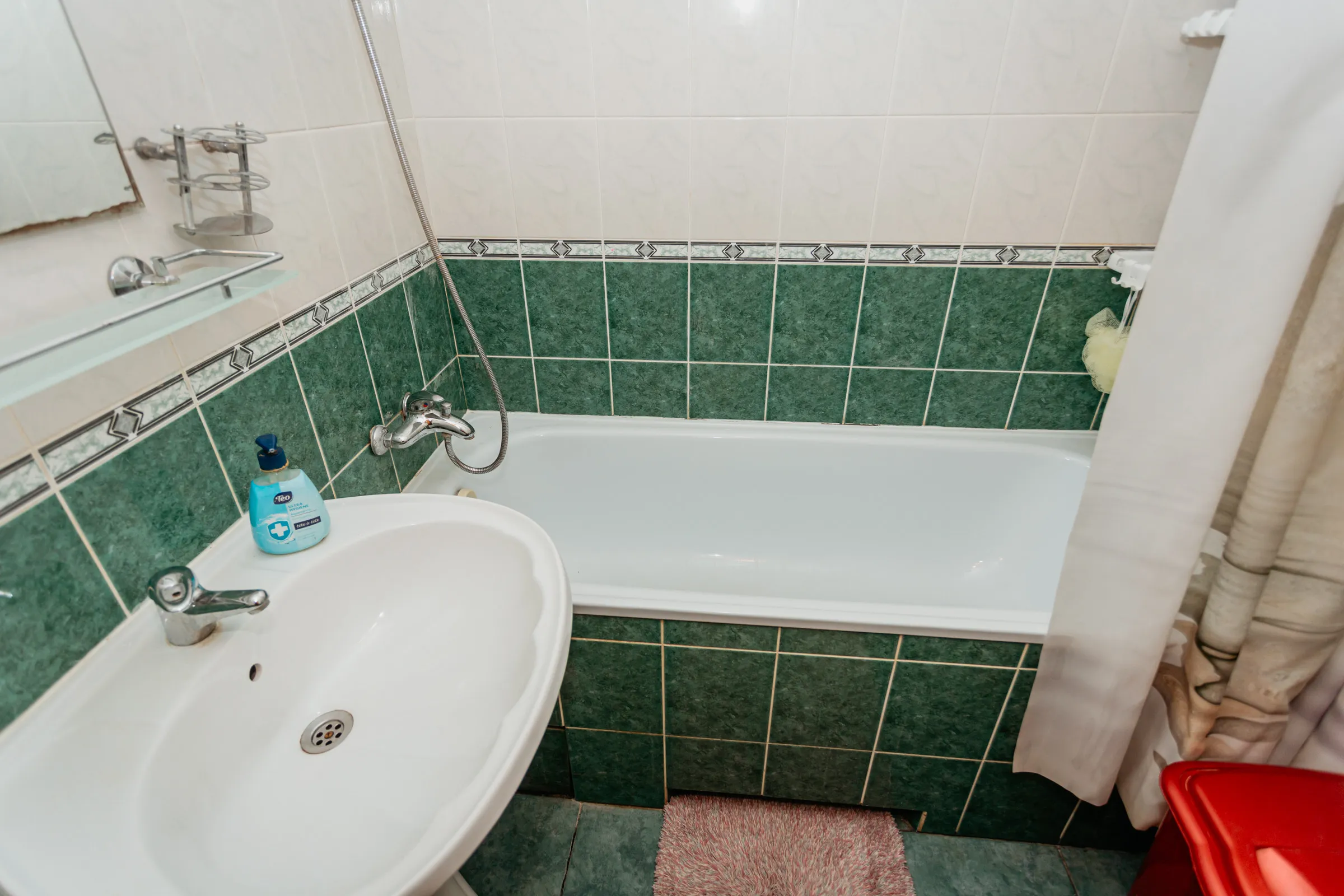 Chișinău Riscani str. Matei Basarab 11