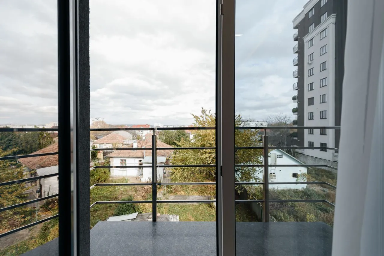 Chișinău Buiucani str. Alba Iulia 15