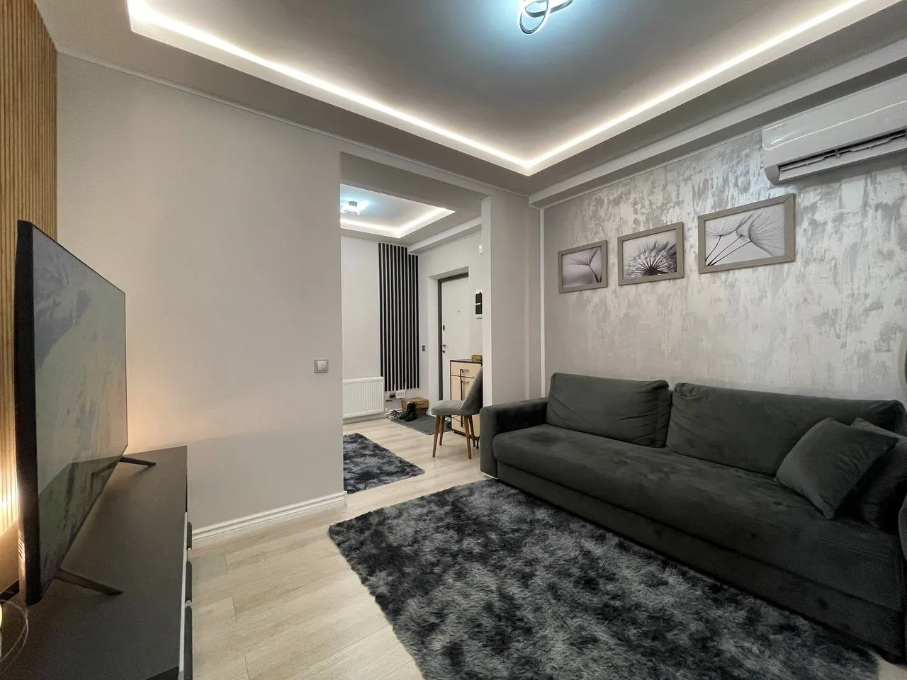 Ialoveni, Centru str. Alexandru cel Bun 3