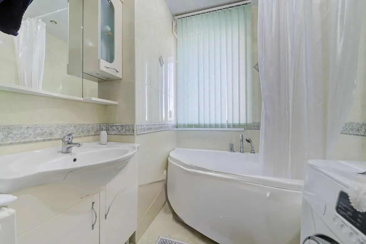 Chișinău Centru str. Nicolae Testemițanu 8