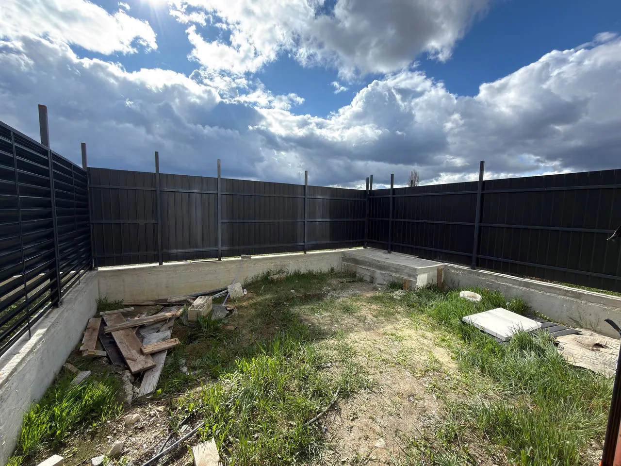 Chișinău Dumbrava, Poiana Domnească str. Tricolorului 13