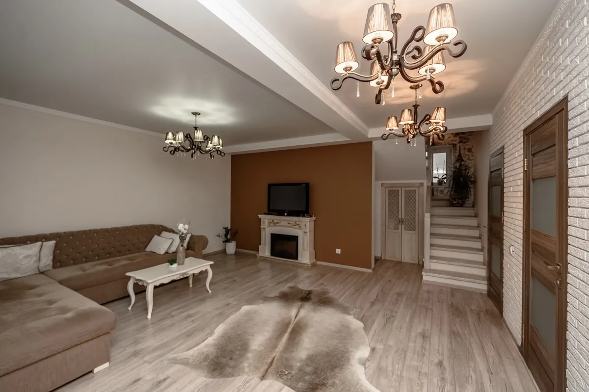 Chișinău Grătiești str. Nucarilor 4