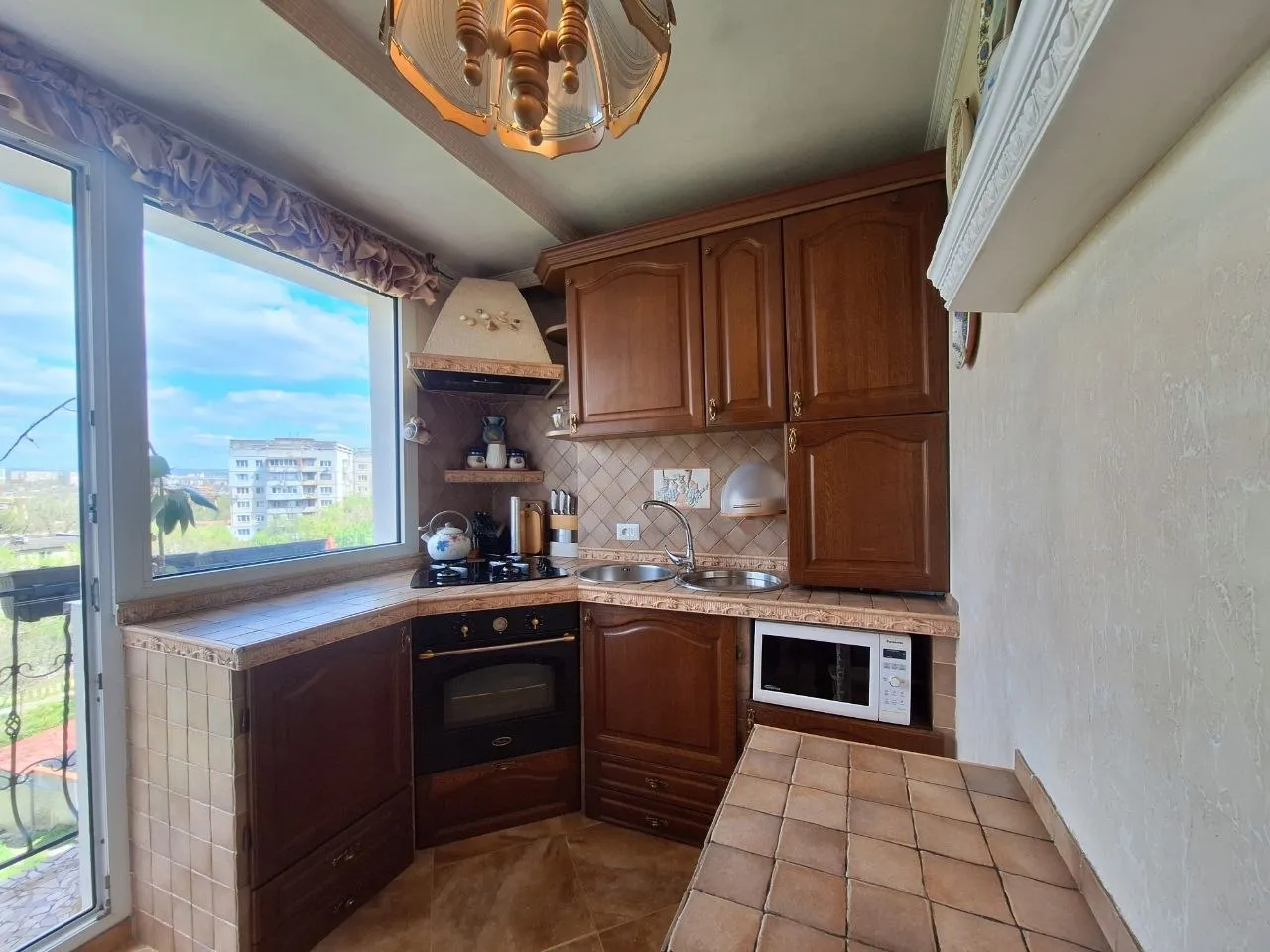 Chișinău str. Cetatea Albă 10