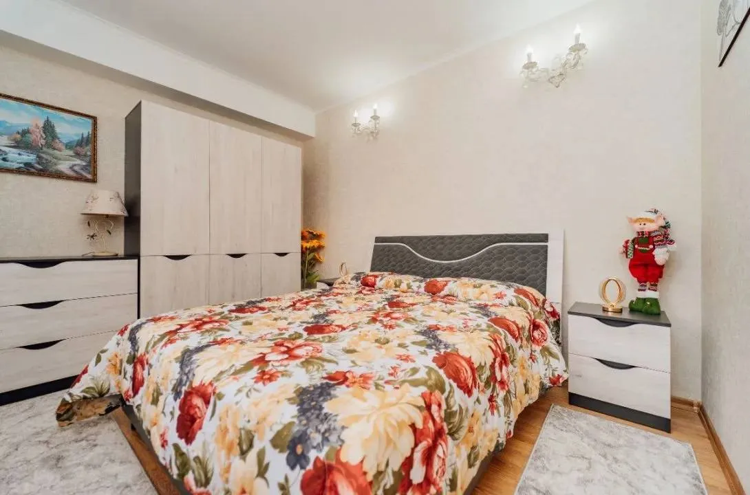 Chișinău Buiucani str. Paris 3