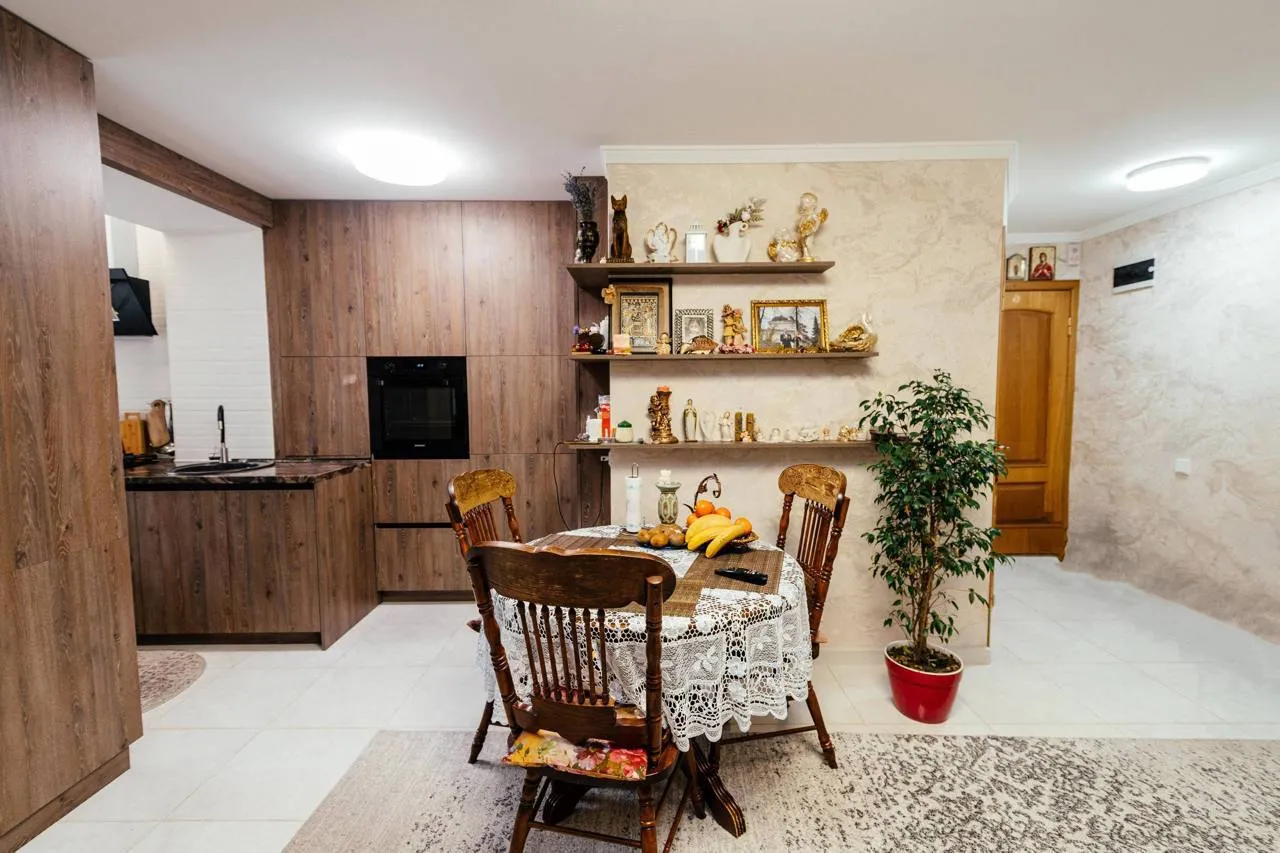 Chișinău Buiucani str. Ion Creangă 3