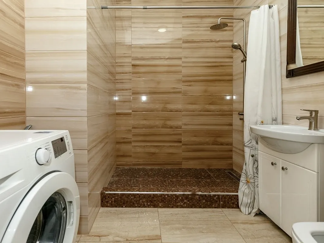 Chișinău Codru str. Costiujeni 4