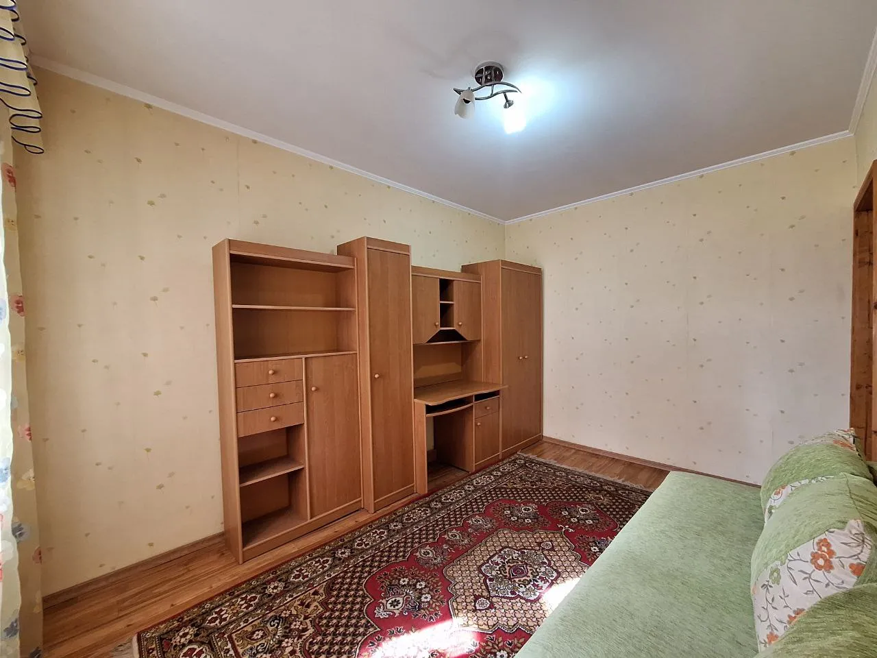 Chișinău Botanica str. Costiujeni 3