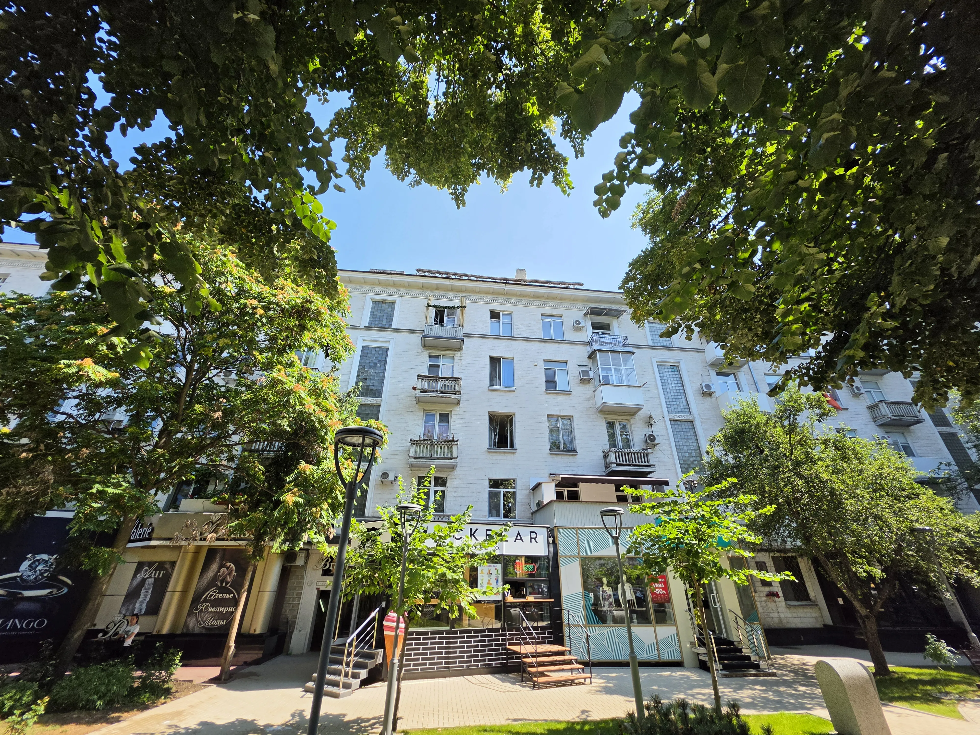 Chișinău Centru bd. Ștefan cel Mare și Sfânt 7