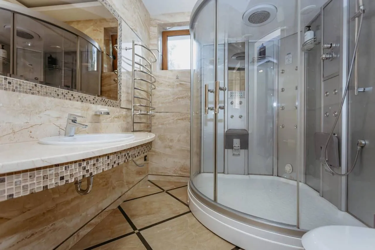 Chișinău Buiucani str. Paris  18