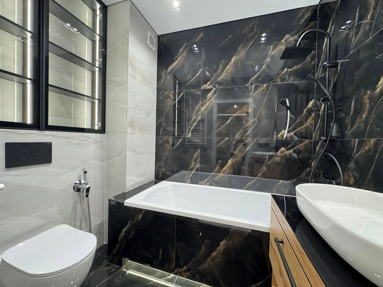 Chișinău Buiucani str. Vasile Lupu 8