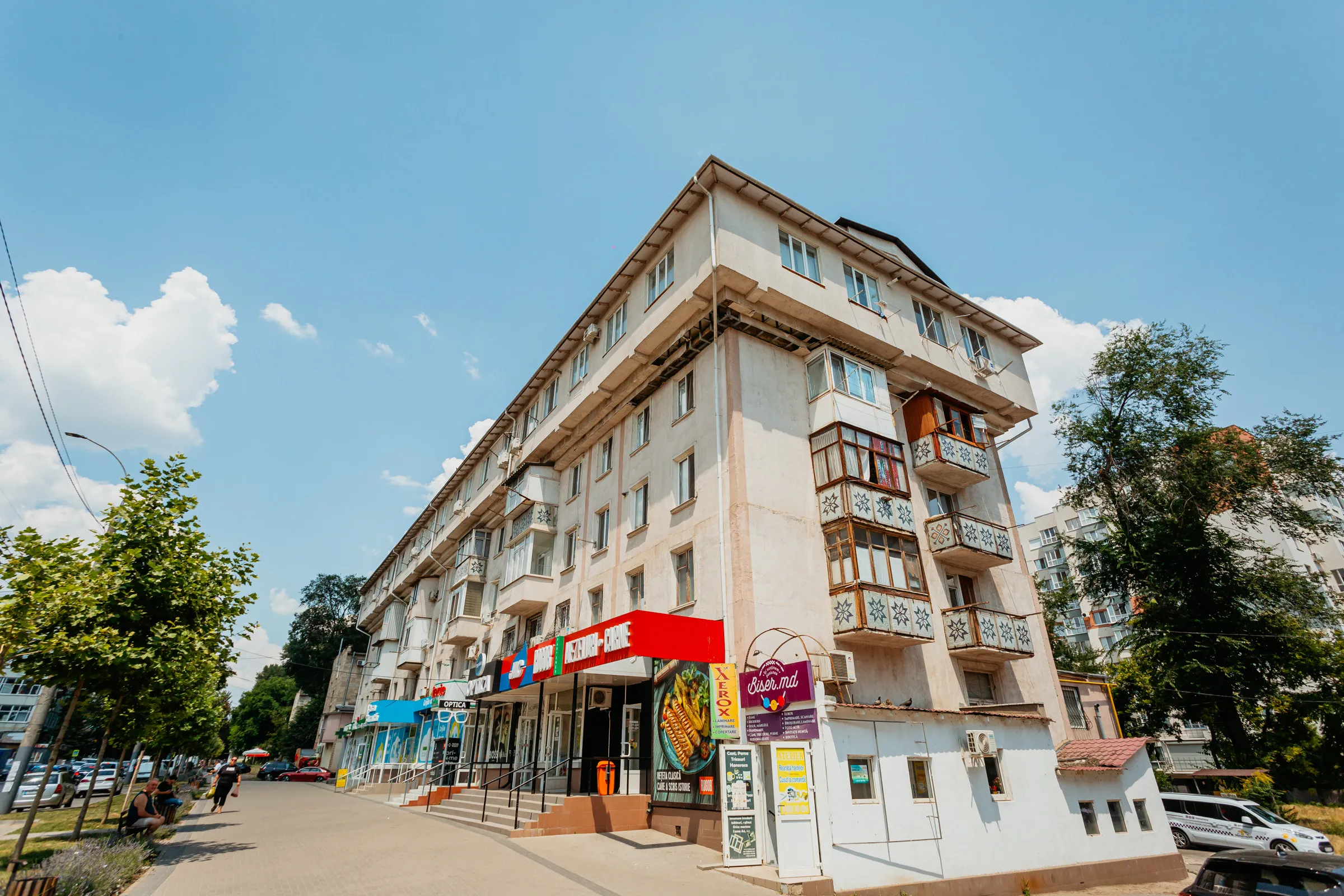 Chișinău Botanica str. Nicolai Zelinski 8