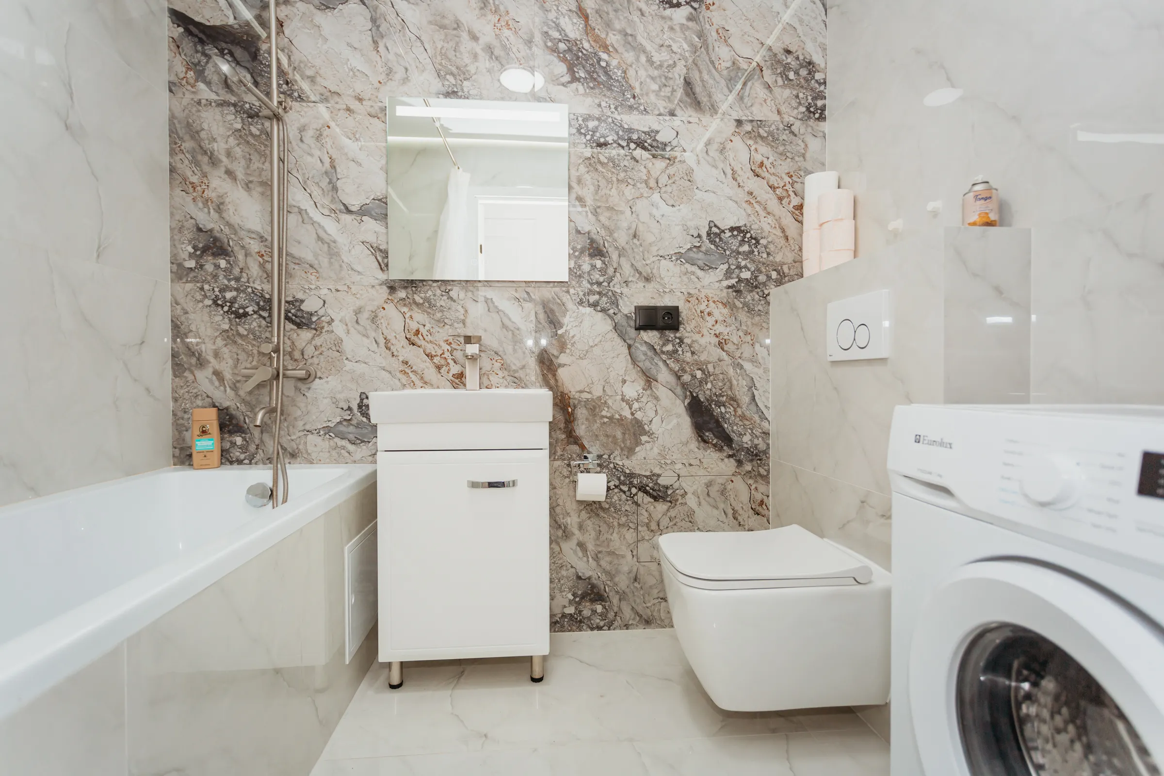 Chișinău Rîșcani str. Miron Costin 6