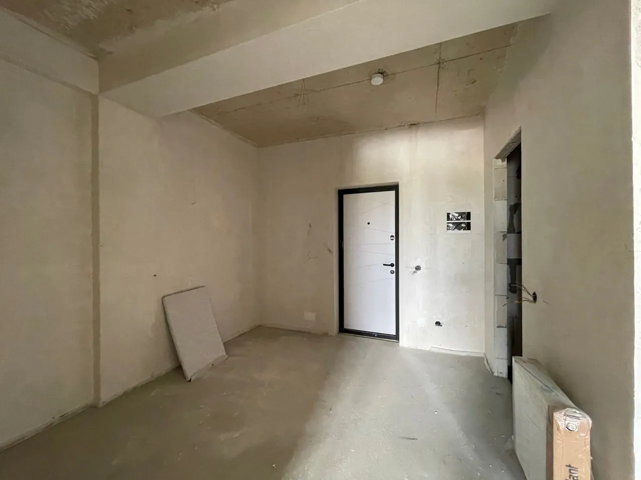 Ialoveni, Centru str. Alexandru cel Bun 6