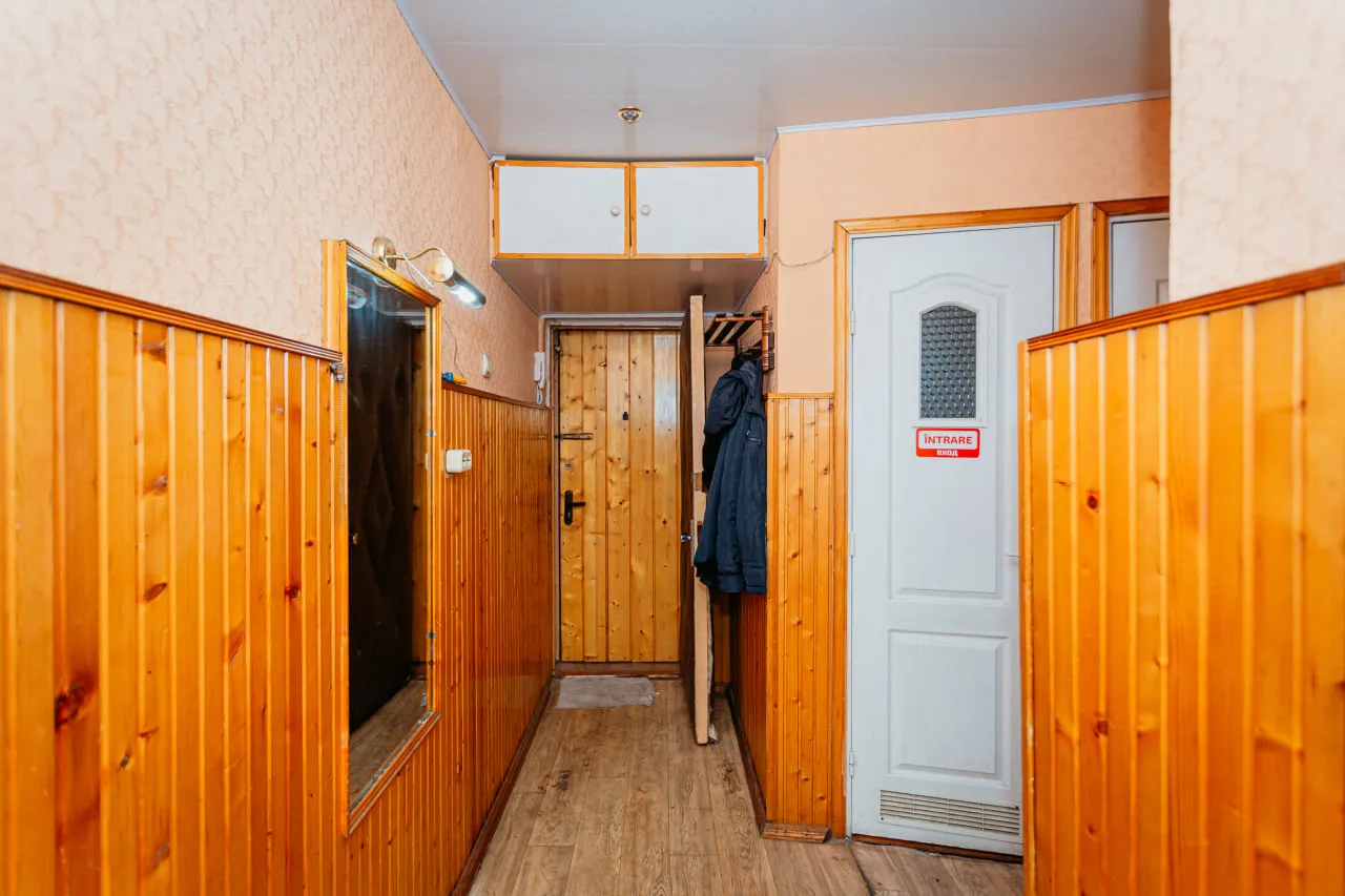 Chișinău Centru bd. Constantin Negruzzi 10