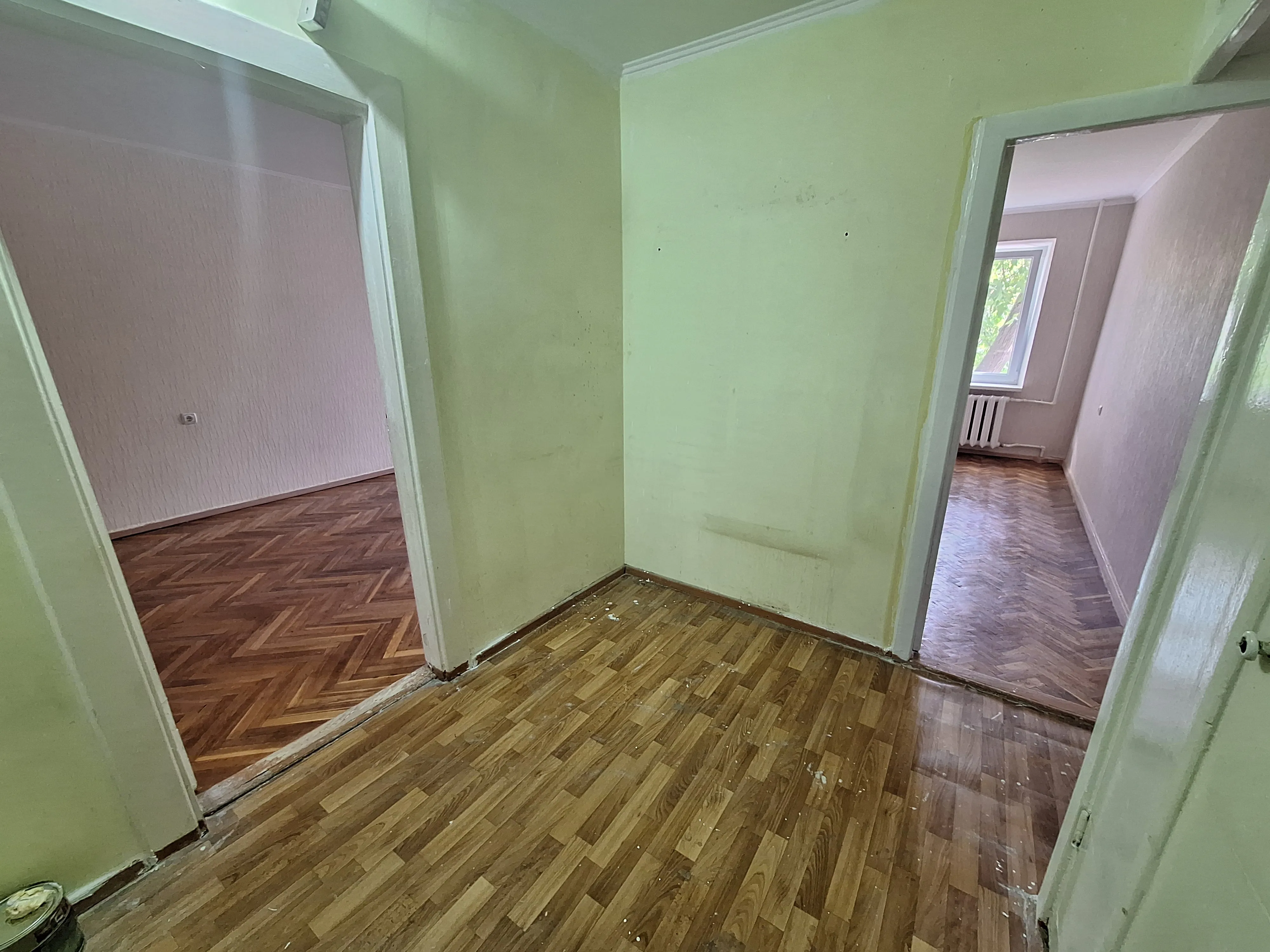 Chișinău Botanica bd. Traian 8