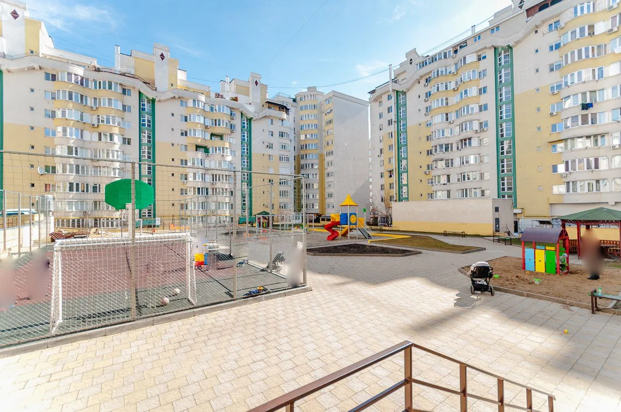 Chișinău Ciocana str.Mircea cel Bătrîn  19