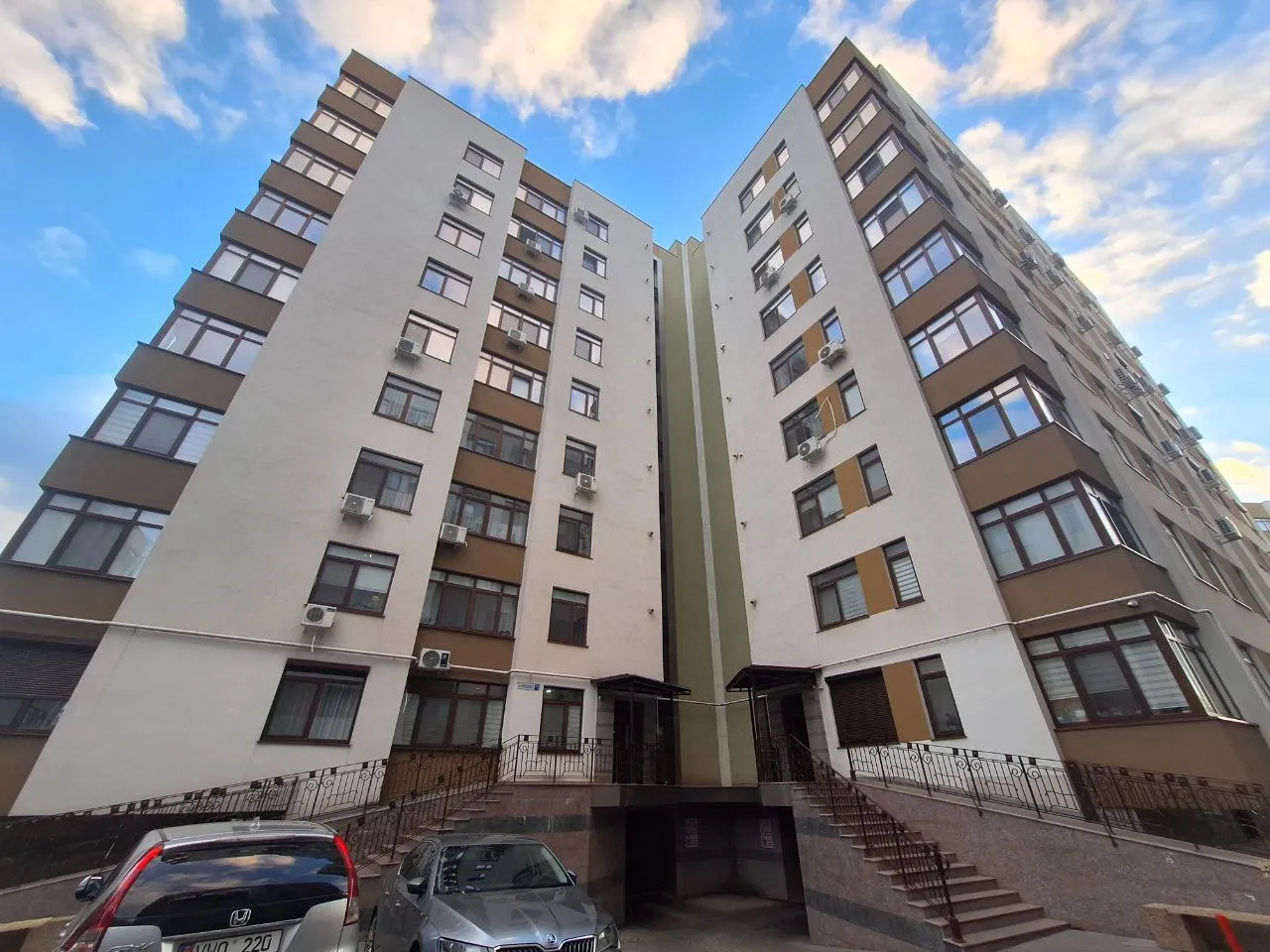 Chișinău Botanica str. Grenoble 10