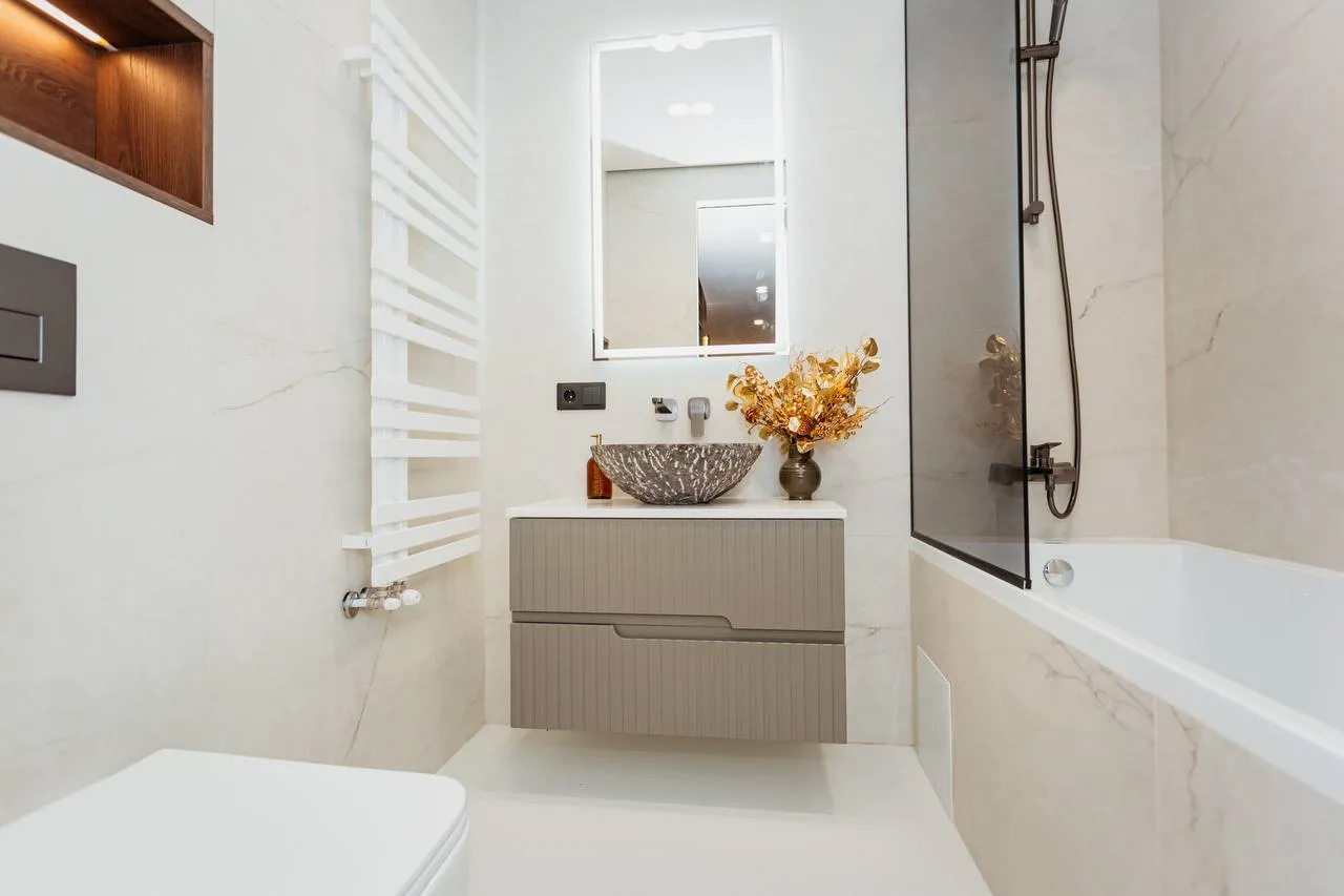 Chișinău Buiucani str. Onisifor Ghibu 8