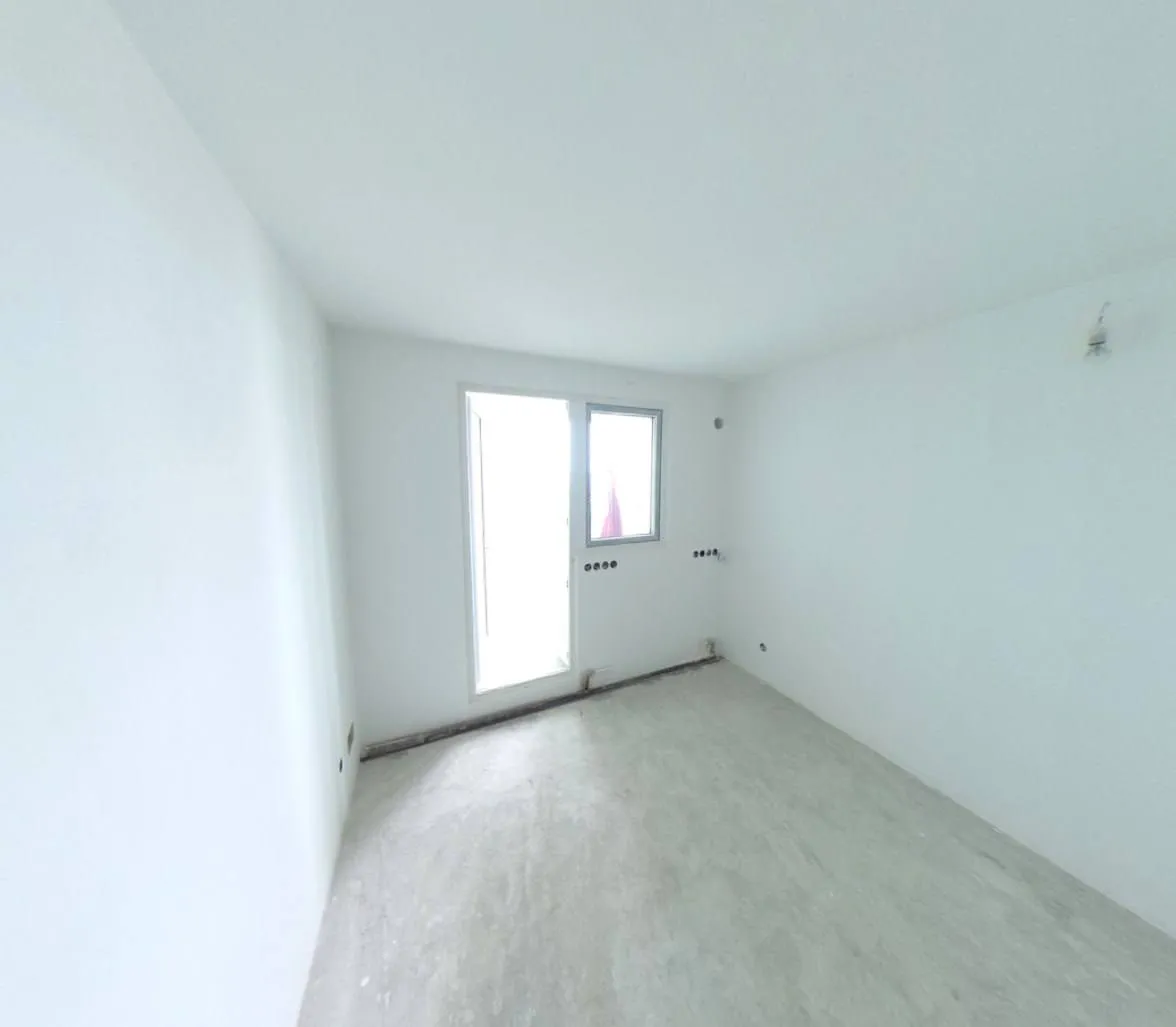 Chișinău Botanica bd. Traian 12