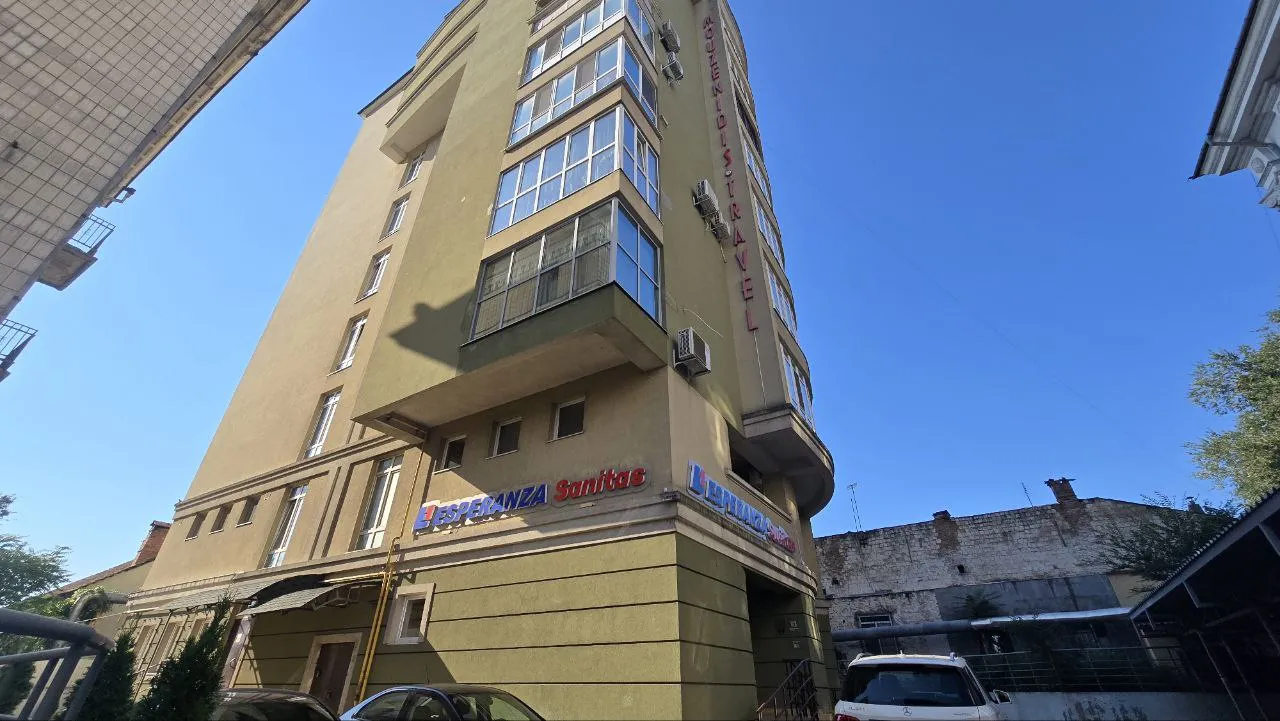 Chișinău Centru bd. Constantin Negruzzi 6