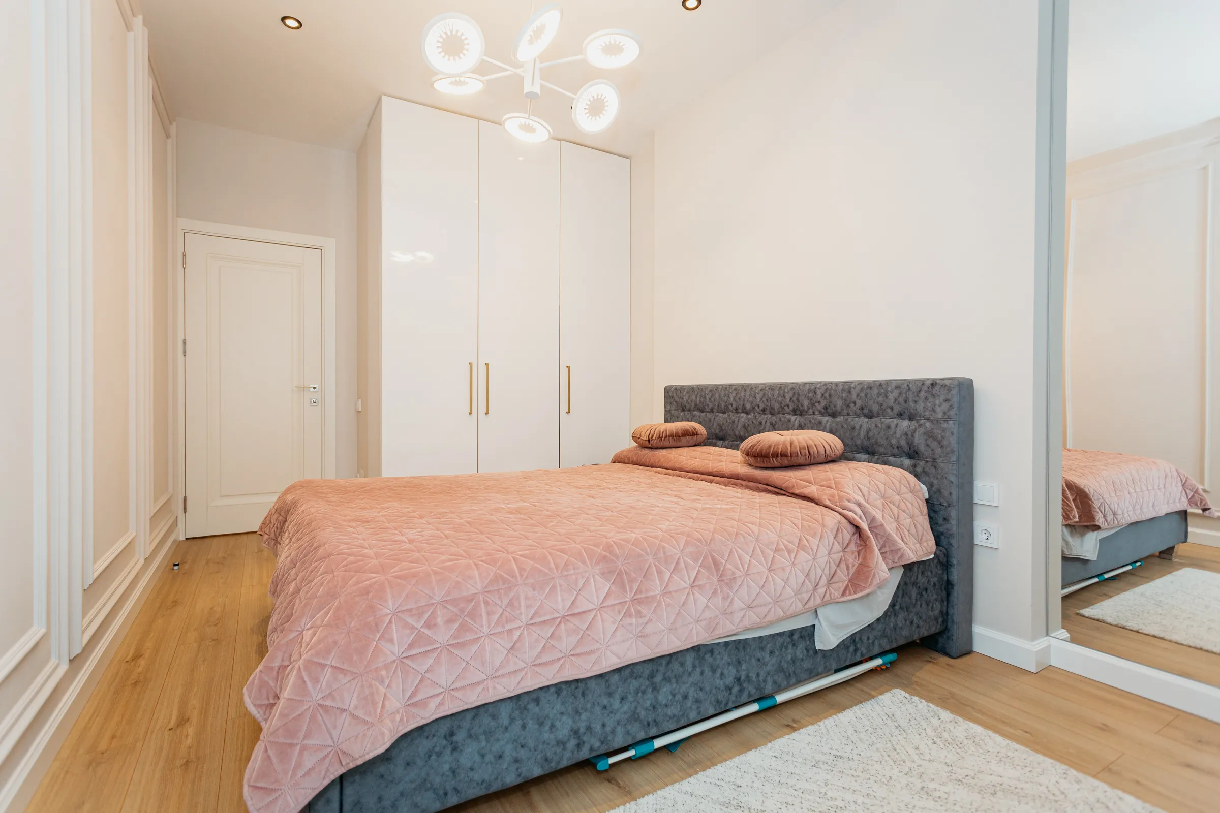 Chișinău Buiucani str. Liviu Deleanu 8