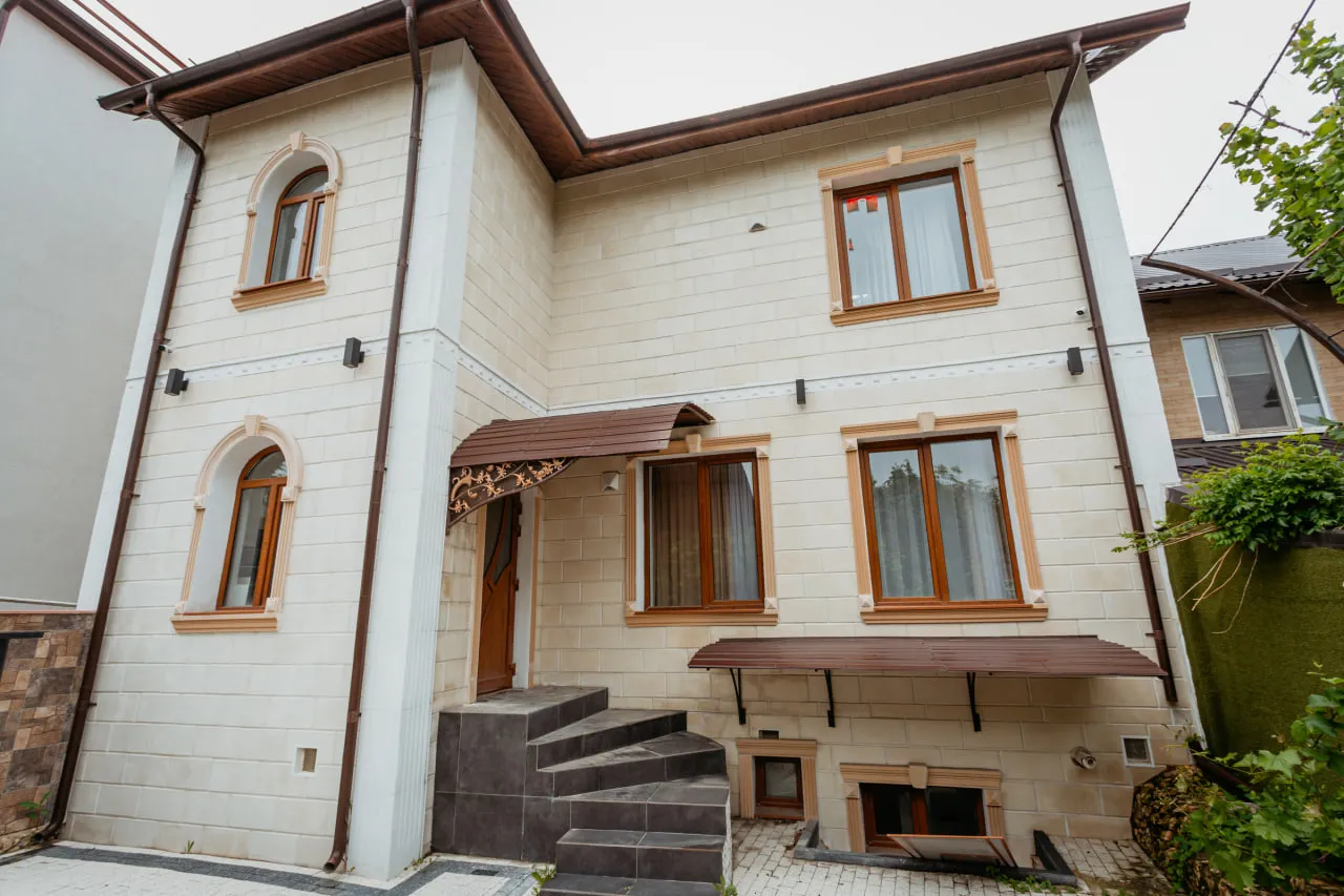 Chișinău Rîșcani str.  Academician Sergiu Rădăuțanu 1