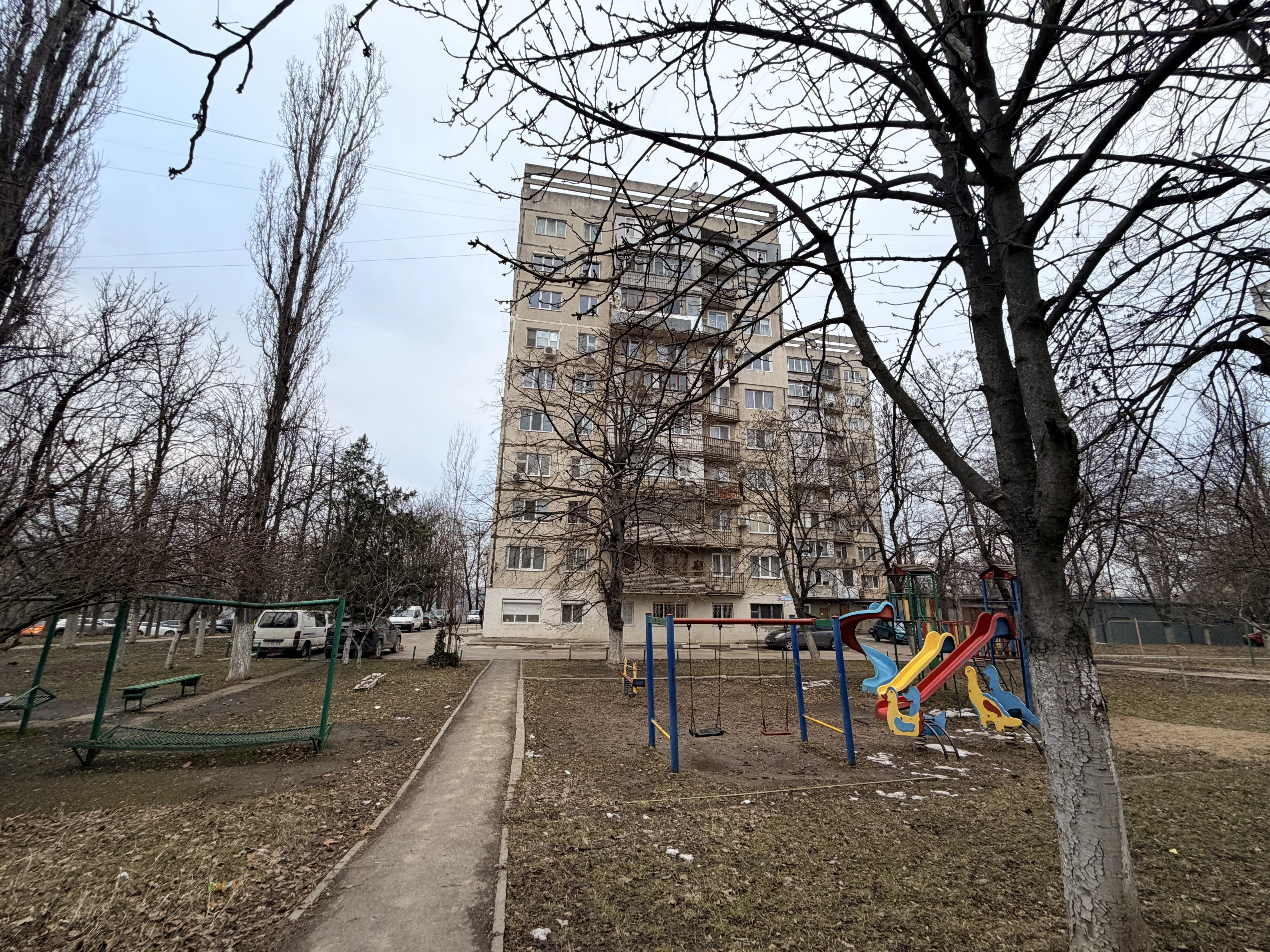 Chișinău Rîșcani str. Miron Costin 10