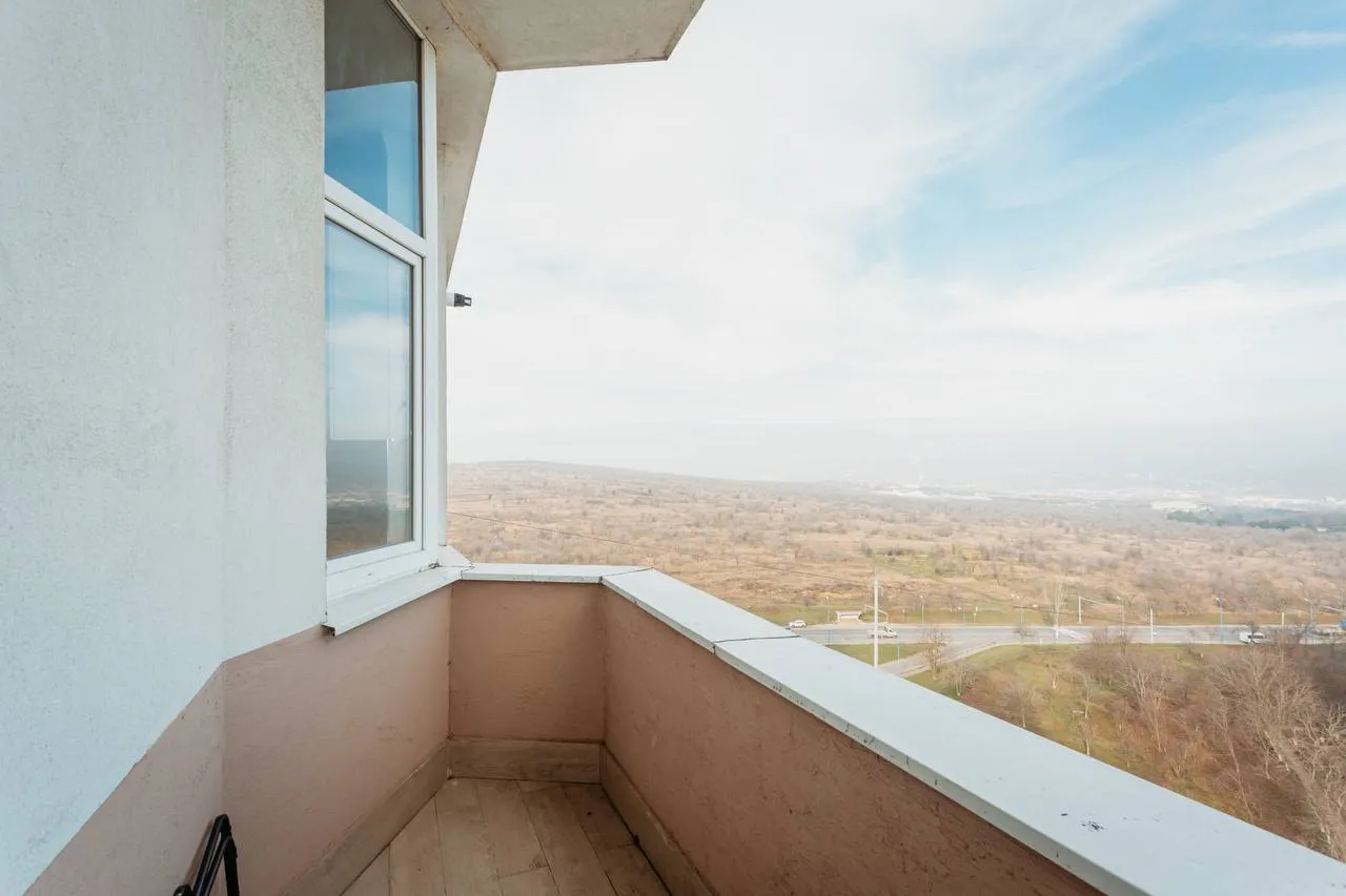 Chișinău Buiucani str. Alba Iulia 15