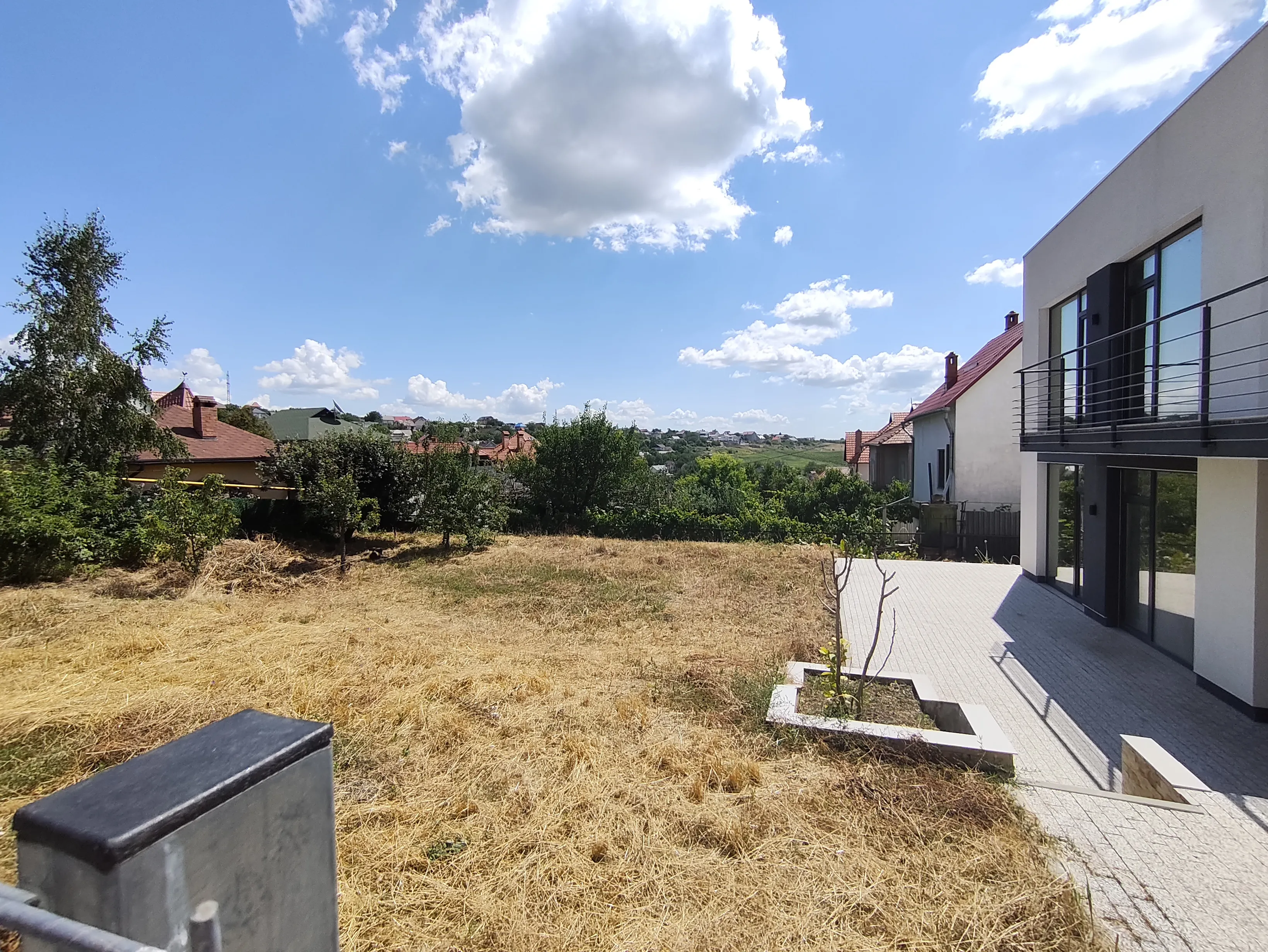 Chișinău Codru str. Sihastrului  12