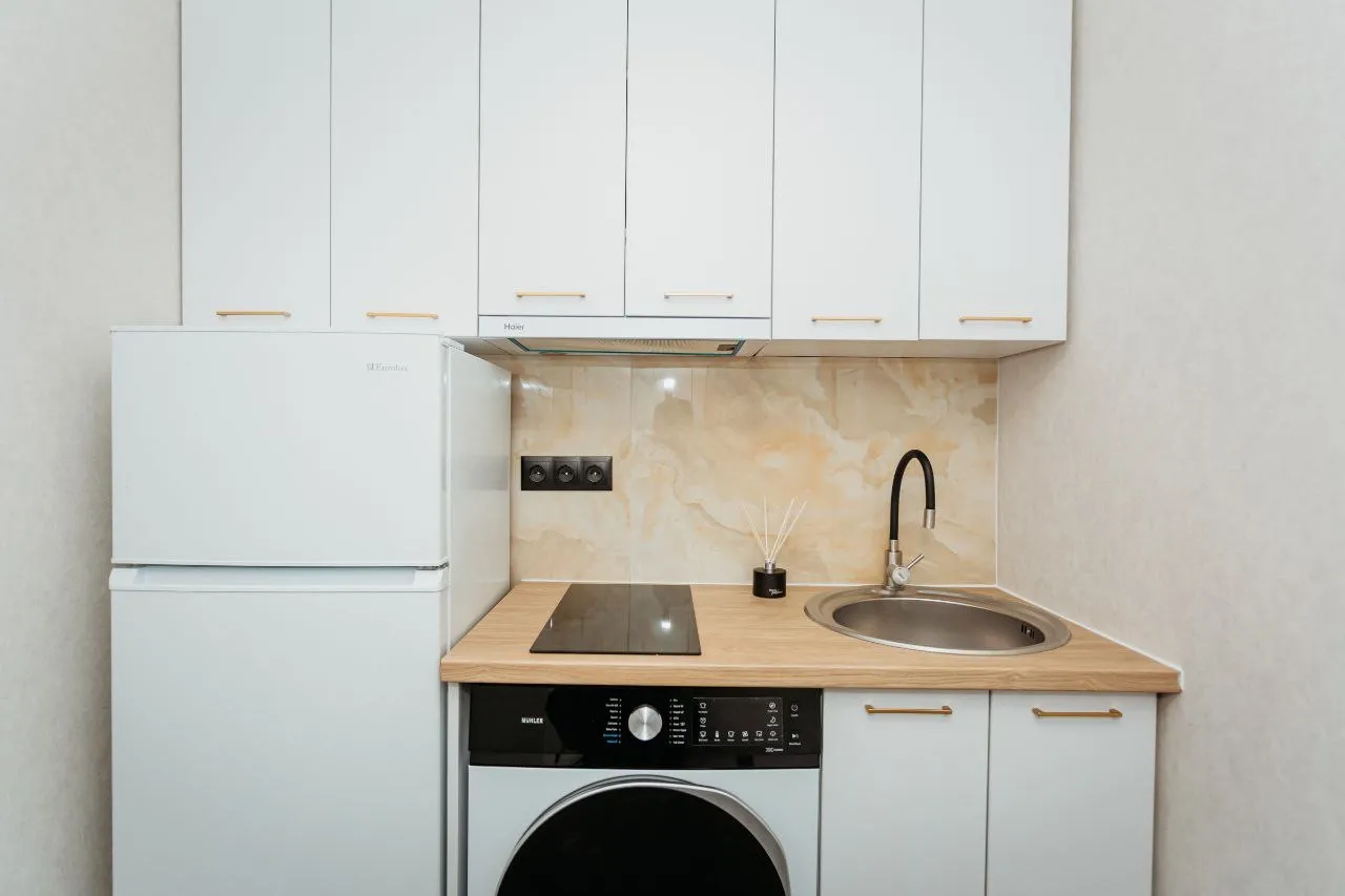 Chișinău Buiucani str. Ion Luca Caragiale 4