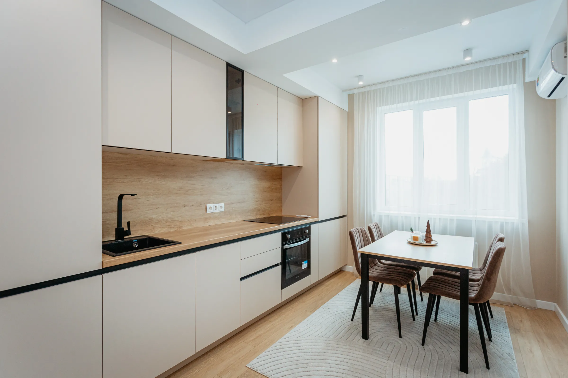 Chișinău Buiucani str. Ion Luca Caragiale  6