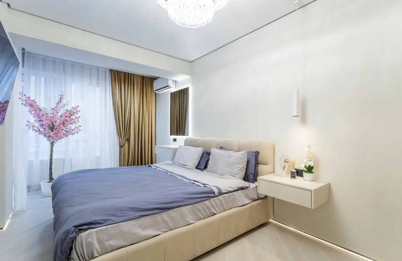 Str. Calea Iesilor 6 C  6