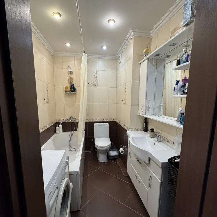 Chişinău Centru str. Valea Trandafirilor  4