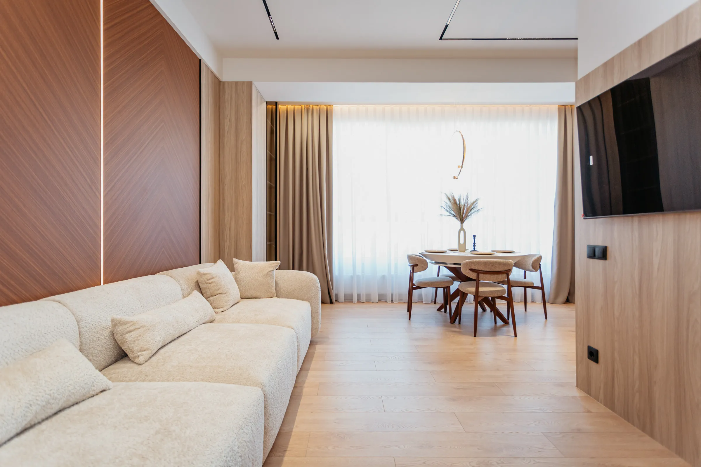 Chișinău Buiucani str. Liviu Deleanu 4