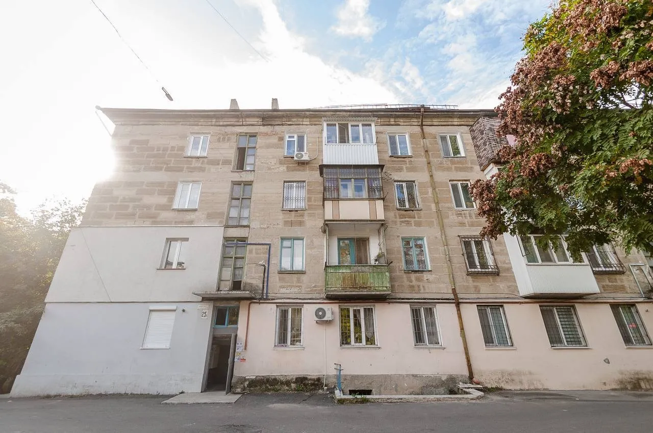 Chișinău Rîșcani str. Andrei Doga 12