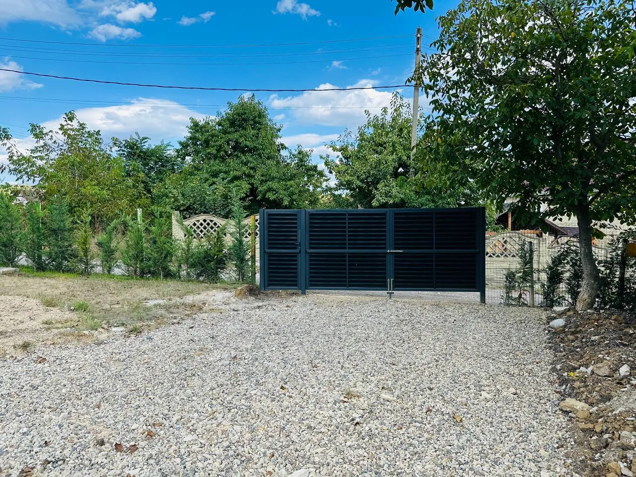 Яловень Дэнчень С.Т. Вила Долка 6