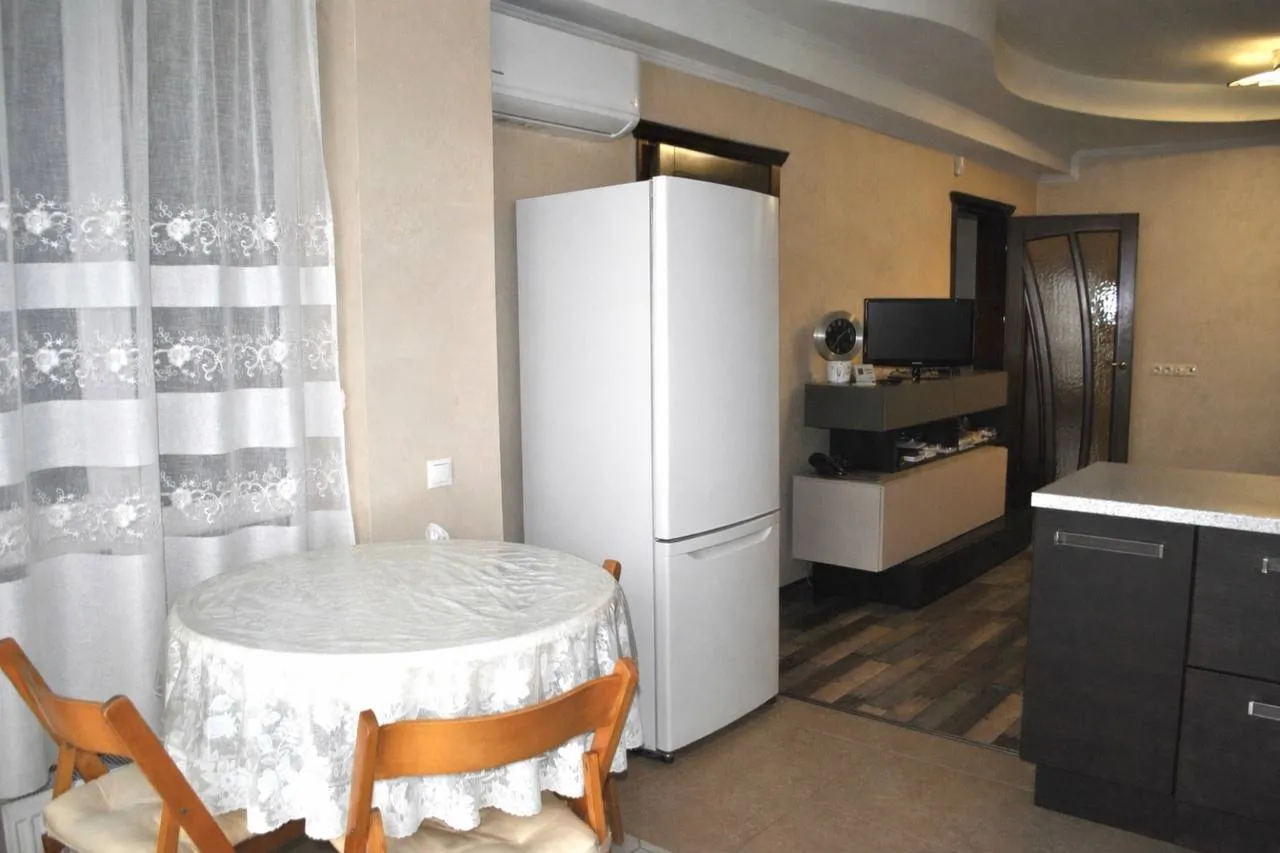 Chișinău Buiucani str. Alba Iulia 3