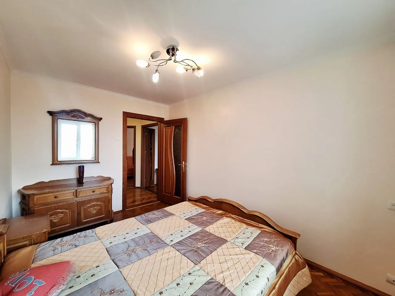 Chișinău Botanica str. Pandurilor 3