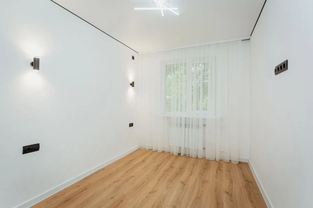 Chișinău Botanica str. Independenței 5