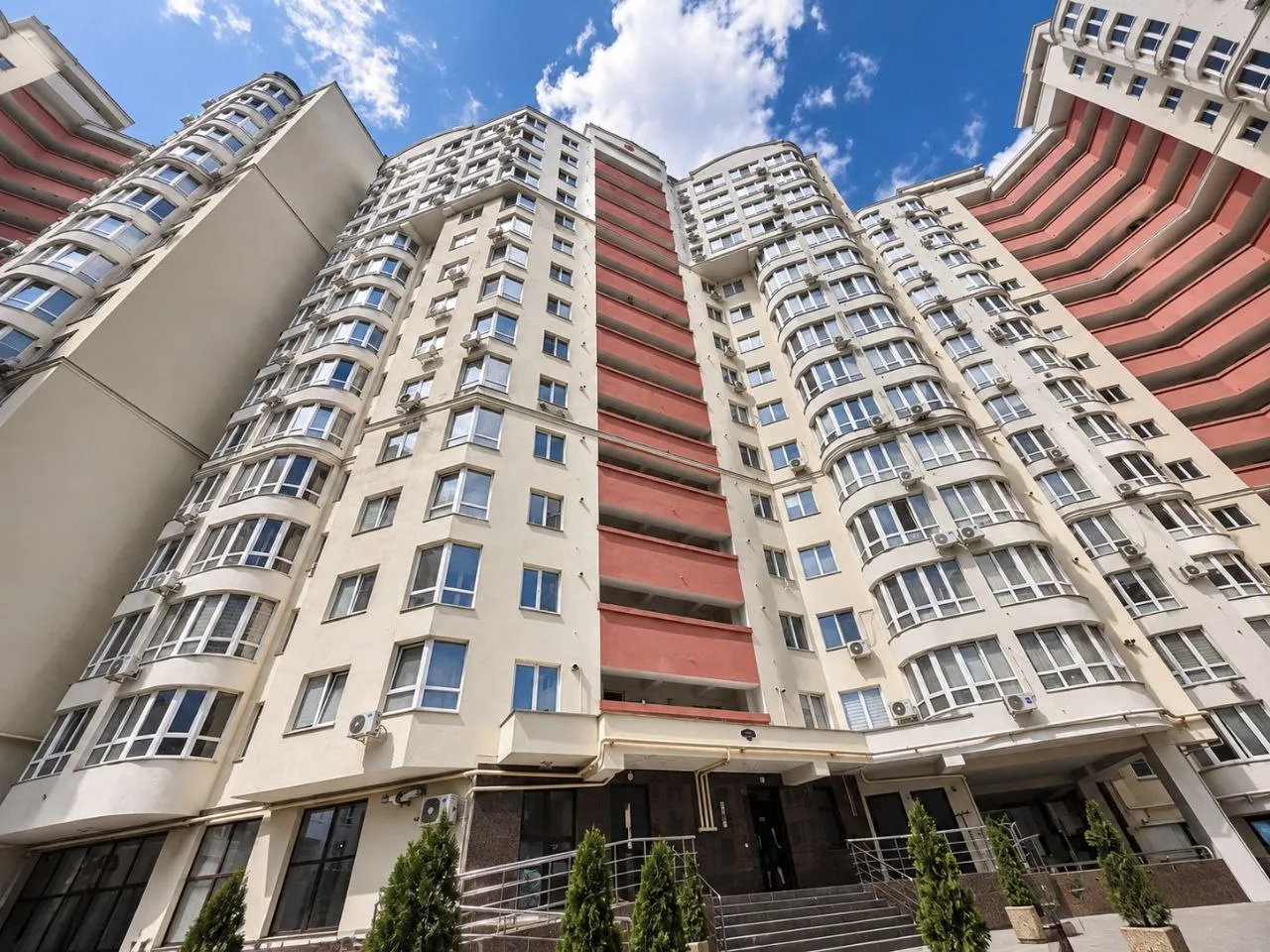Chișinău Centru str. Nicolae Testemițanu 11