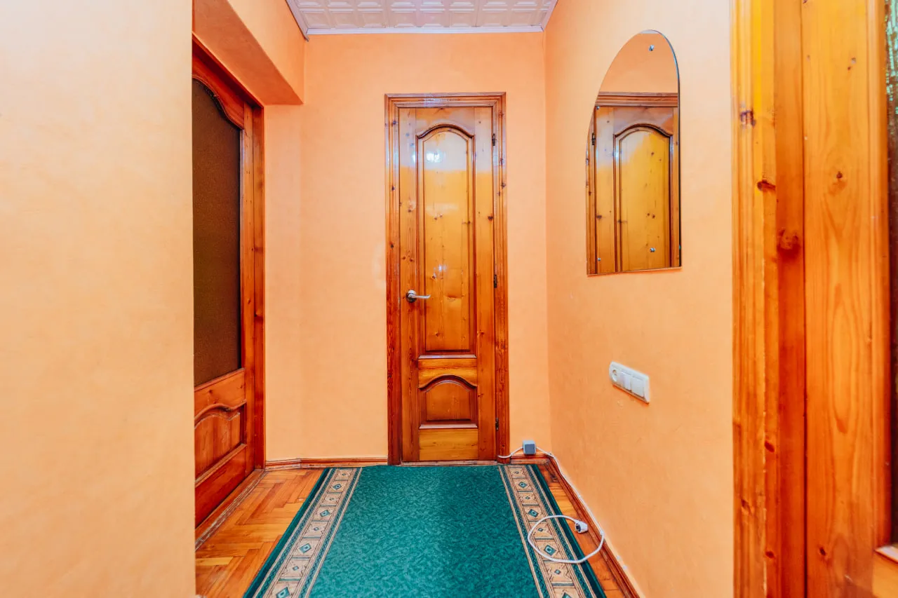 Chișinău Botanica str. Salcâmilor 9