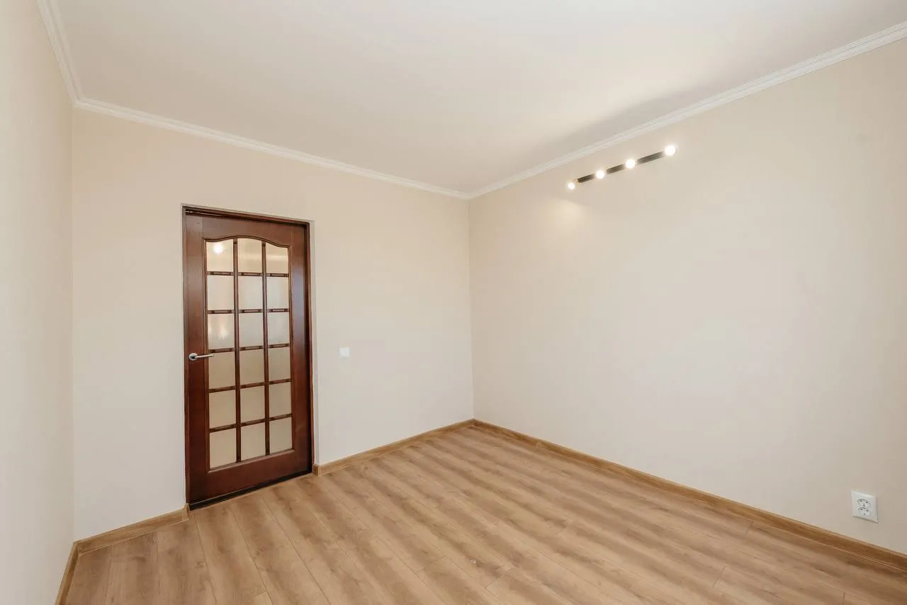 Chișinău Buiucani str. Onisifor Ghibu 9