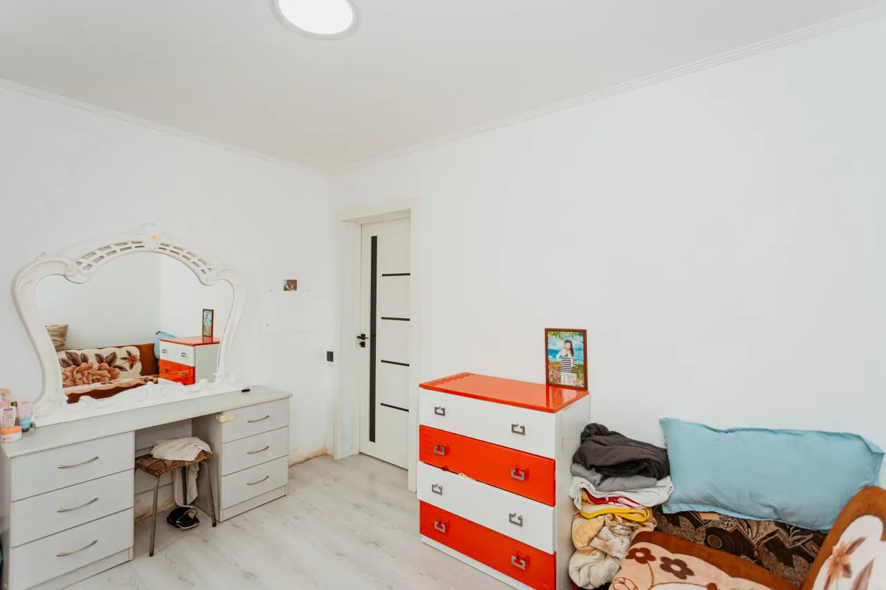 Ialoveni Periferie Î.P. „Livada de Vis” 10