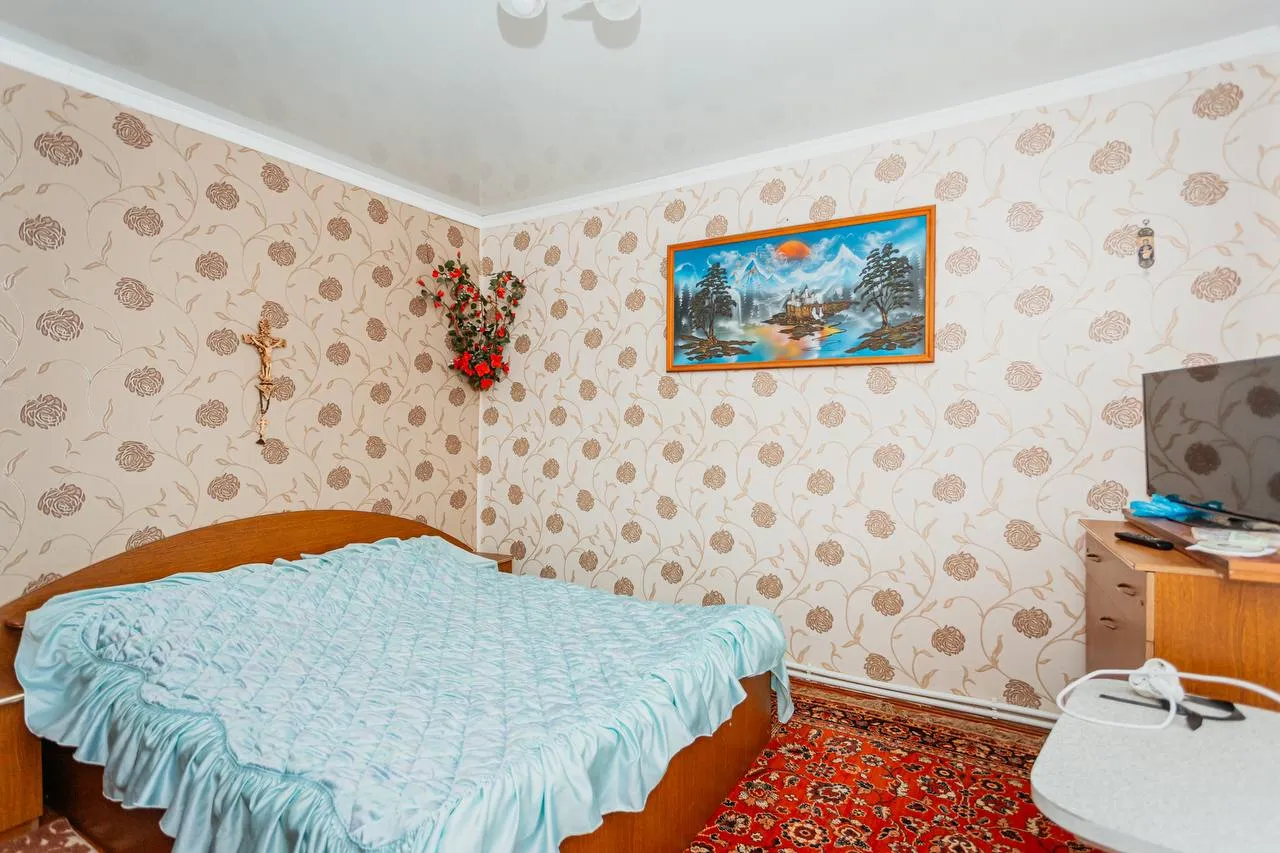 Anenii Noi Centru str. Ion Soltîs 8